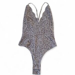 Windsor Lace bodysuit in Light Gray